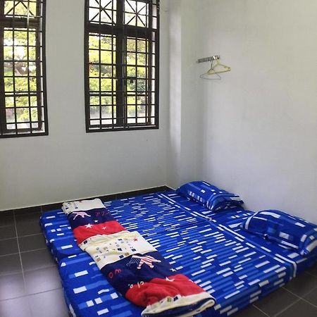 Jiaxin Hostel Ulu Tiram Luaran gambar